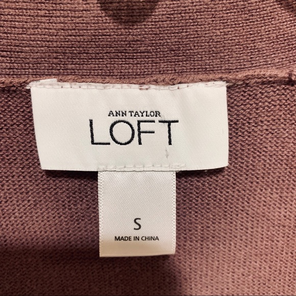 LOFT V-Neck gold glitter sparkles Sweater (small) - Picture 6 of 8